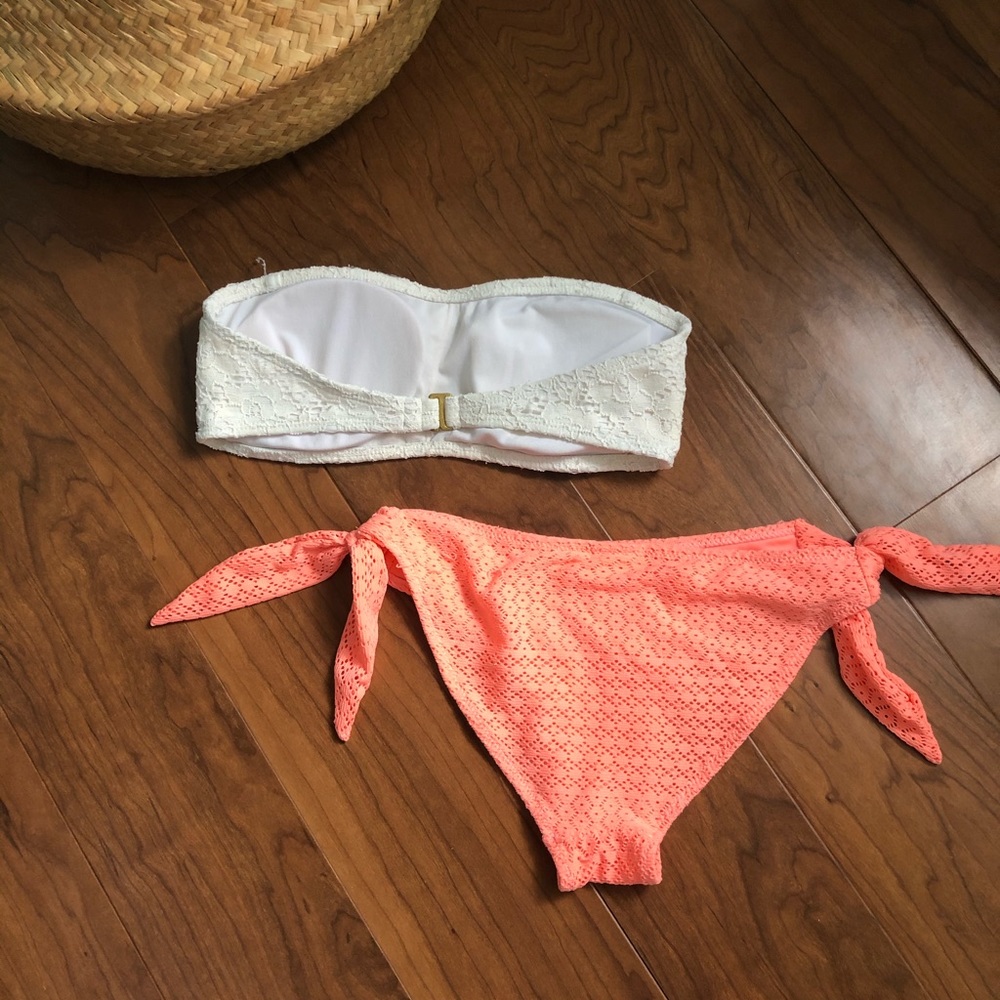 Bikini Set - Picture 2 of 2